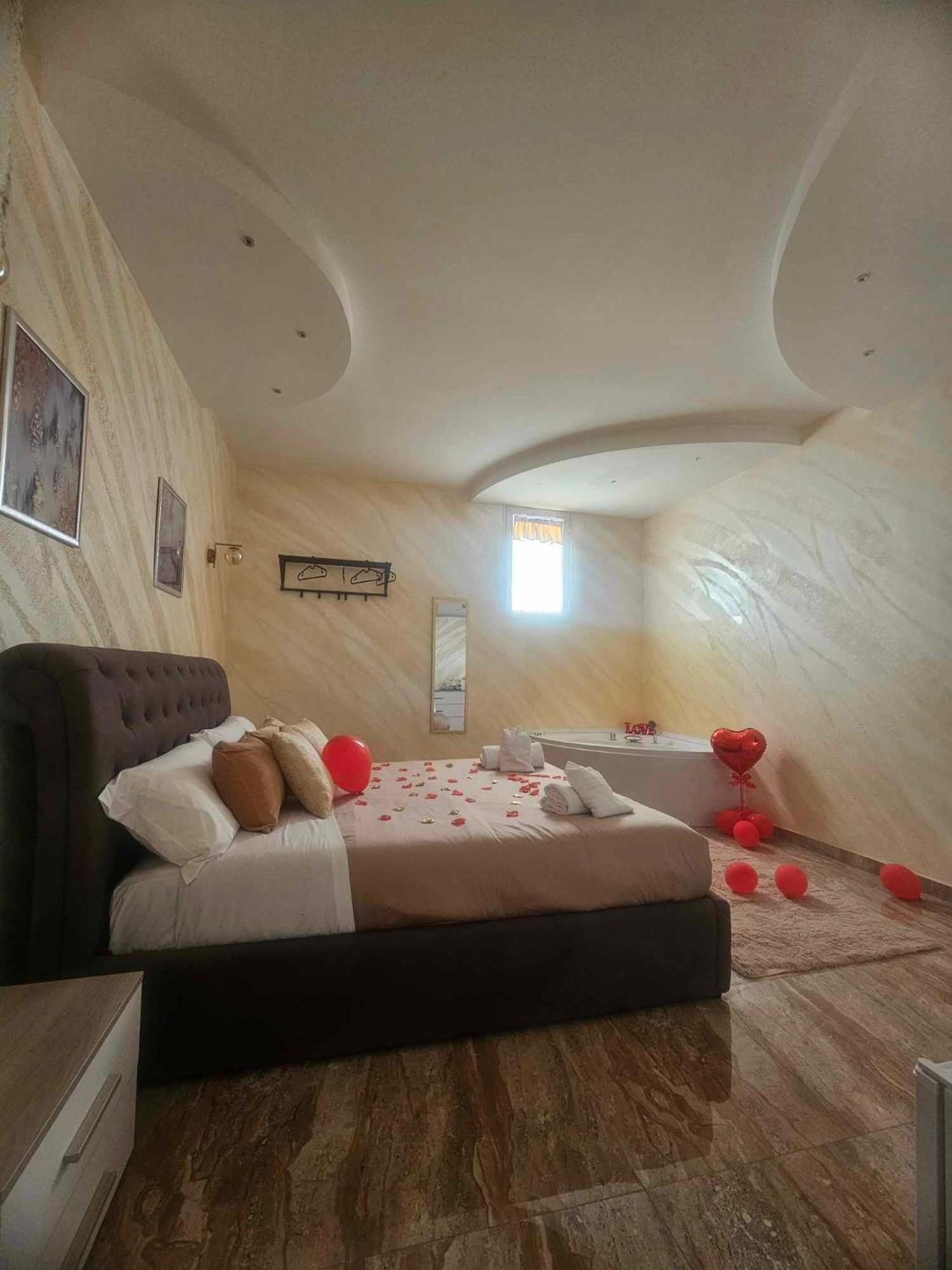 Golden House Sicily Hotel Catania Bagian luar foto