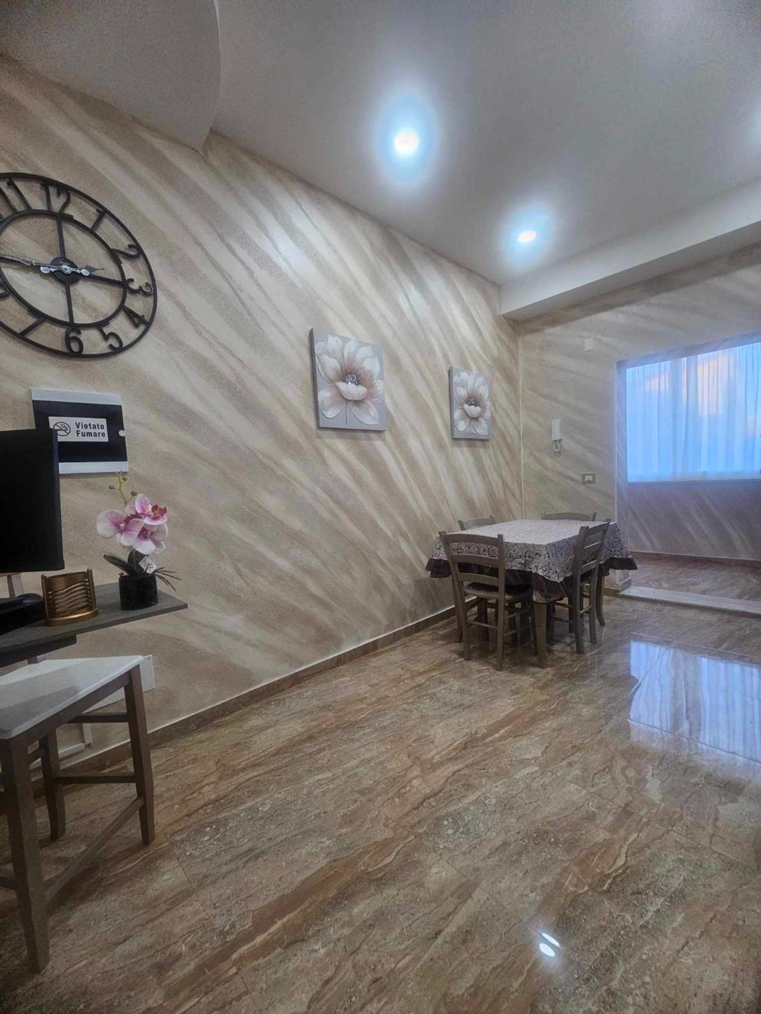 Golden House Sicily Hotel Catania Bagian luar foto